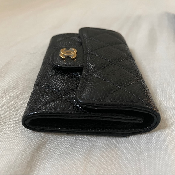 Chanel Black Caviar Snap Card Holder - Picture 8 of 13